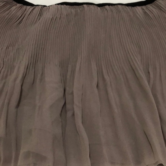 Victoria’s Secret Mini Skirt Women’s Size 10 - Picture 2 of 9